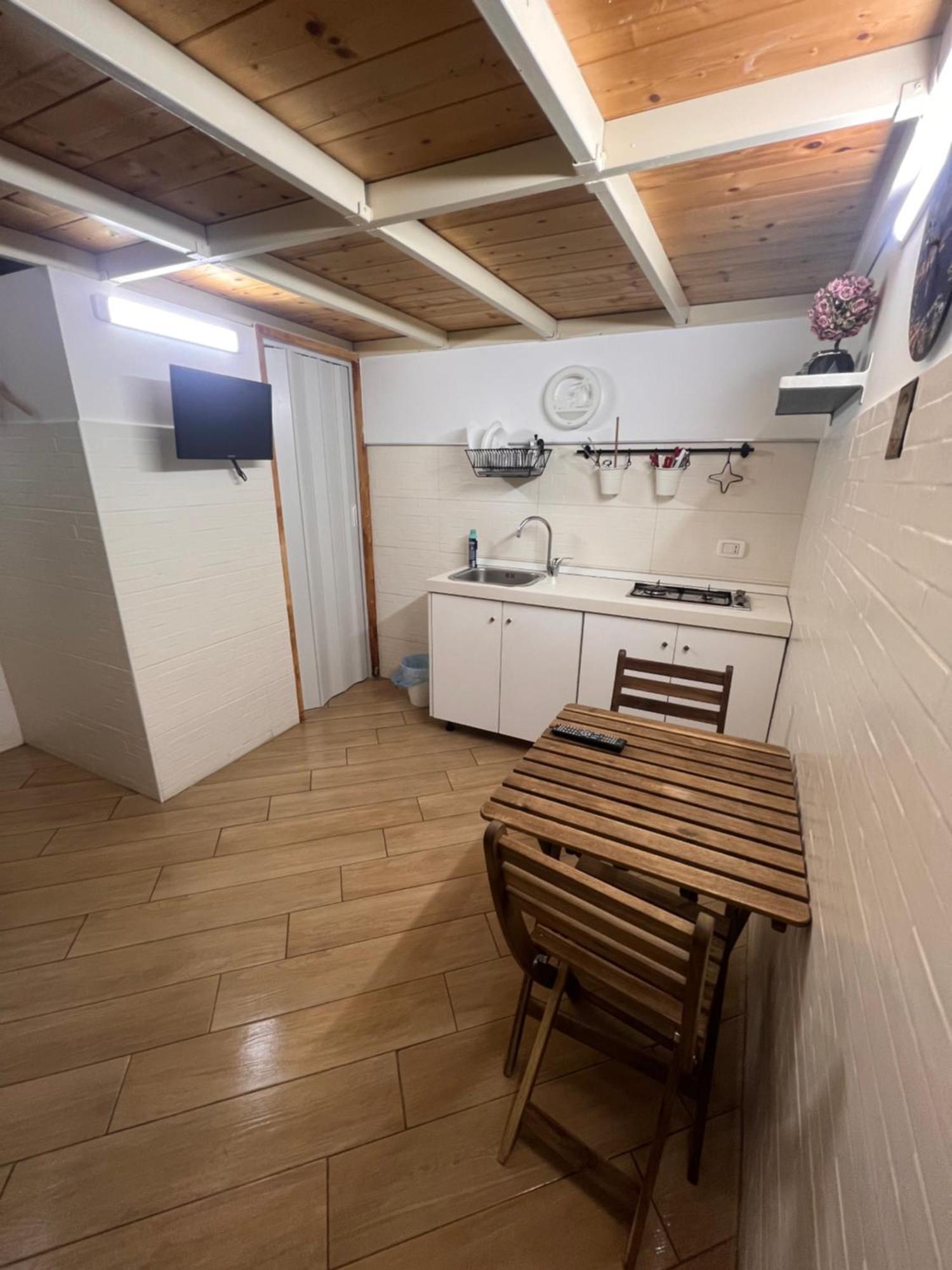 مبيت وإفطار نابولي Casa Basile 15 المظهر الخارجي الصورة